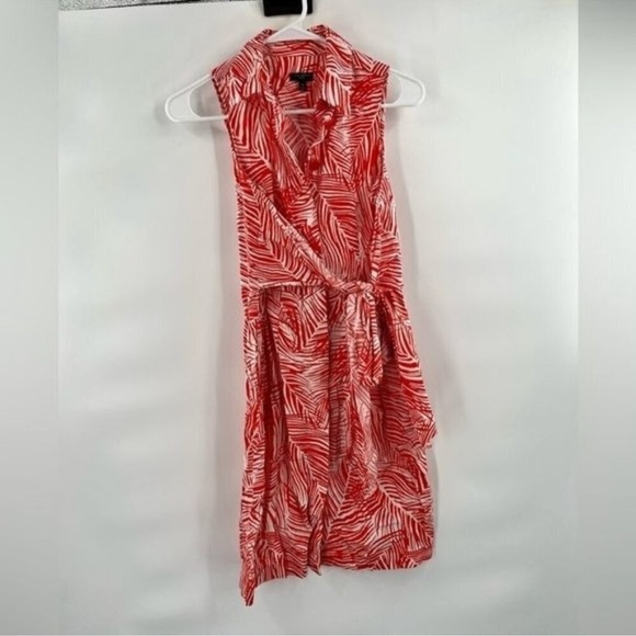 Talbots women’s red and white leafy belted wrap dress 4P - Picture 1 of 7